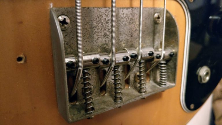 Gibson G3 Grabber Saddle Screws