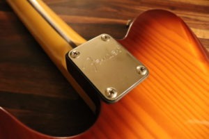 Fender Modern Player Telecaster Plus Neck Plate